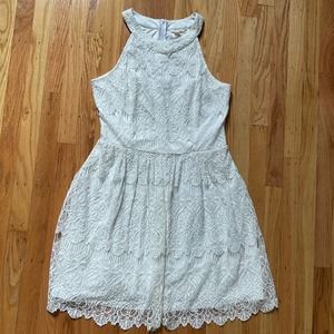 Pinky Lace White Dress - Size L